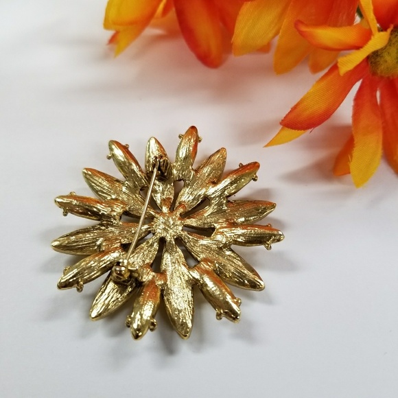 Exqusite VTG Sunburst Brooch - Picture 8 of 8